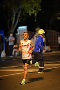 BIB: 21928
                            <button type="button" onclick="openModal(15631295)" class="btn btn-primary btn-sm float-right btn-popup" data-toggle="modal" data-target=".modal-high-quality">
                        <i class="fas fa-shopping-cart"></i> Add to Cart
                    </button>
                                            <button type="button" onclick="isThisMe(15631295, true)" class="btn btn-success btn-sm float-right btn-popup btn-isme hidden" data-toggle="tooltip" data-placement="bottom" title="นี่คือรูปของคุณใช่ไหม คลิกที่นี่เพื่อเอาเข้าอัลบั้ม">
                        <i class="fas fa-plus"></i> Add to album
                    </button>
                    <button type="button" onclick="isThisMe(15631295, false)" class="btn btn-warning btn-sm float-right btn-popup btn-isnotme hidden">
                        <i class="fas fa-ban"></i> Remove from album
                    </button>